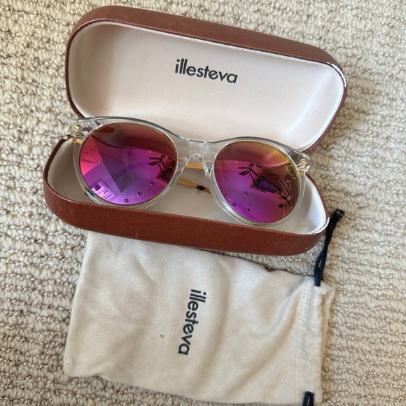 Illesteva Mademoiselle sunglasses with case and microfiber pouch main image 7